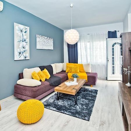 Apartman Tino With Two Sunny Terace هفار المظهر الخارجي الصورة