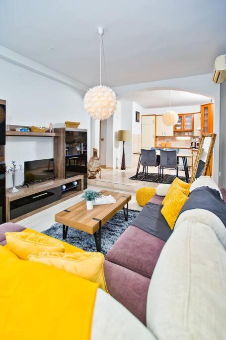 Apartman Tino With Two Sunny Terace هفار المظهر الخارجي الصورة